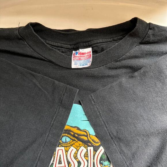 Vintage 1993 Jurassic Park Shirt - Picture 7 of 7